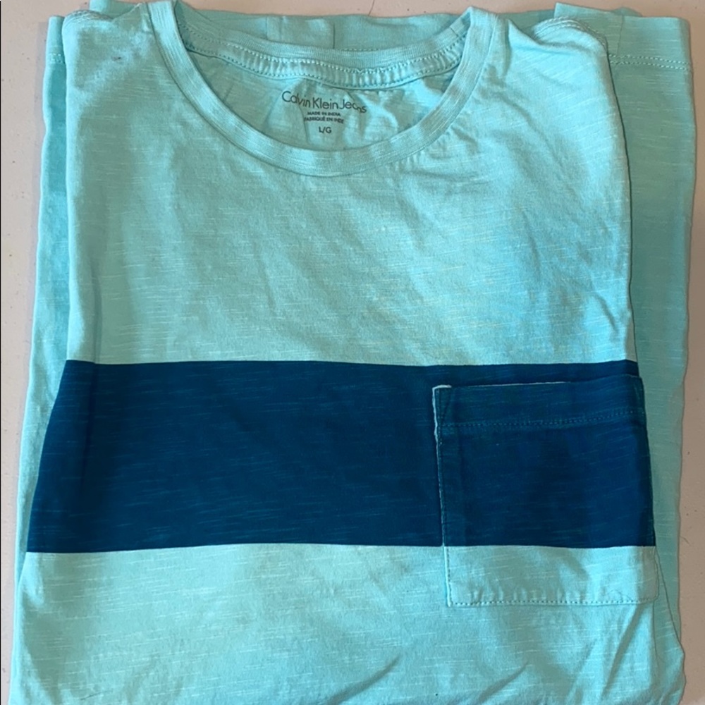 Calvin Klein t shirt